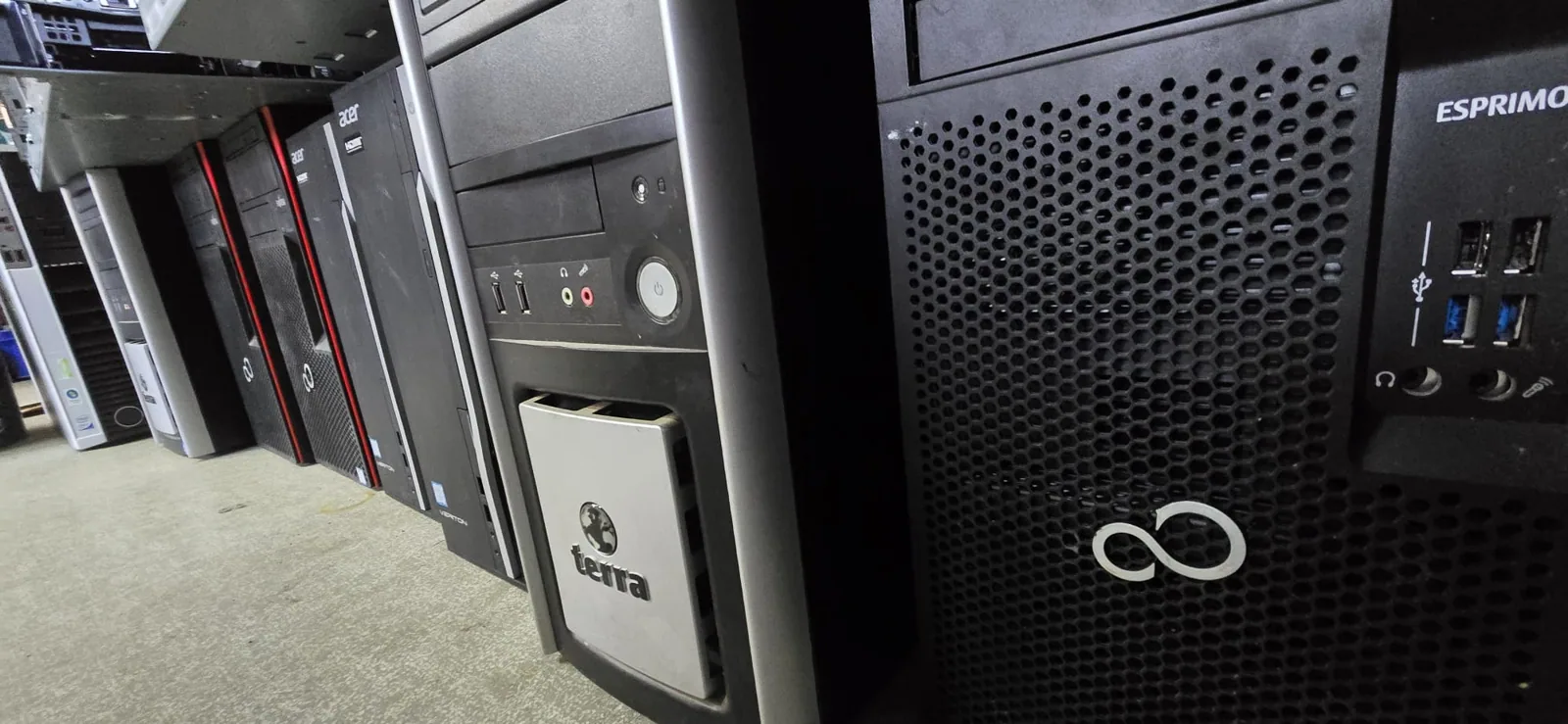 Refurbished Server, Tower-Bauform